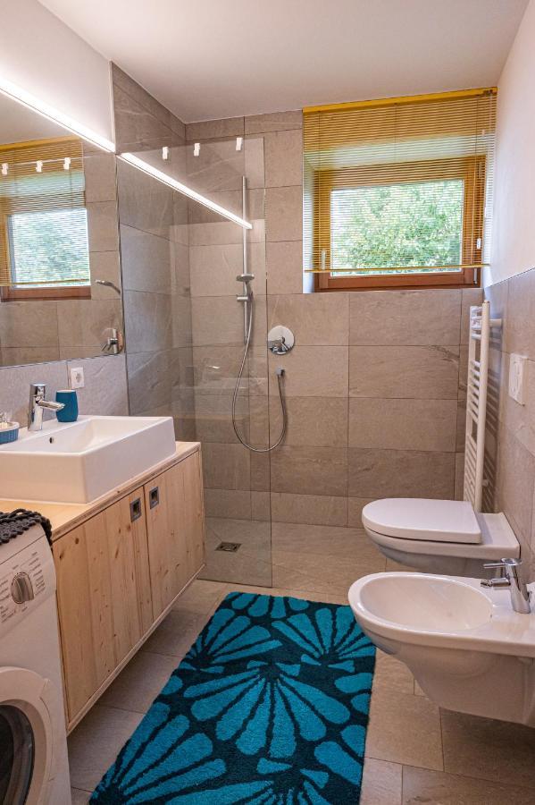 Haus18.3 Apartment Sluderno Luaran gambar